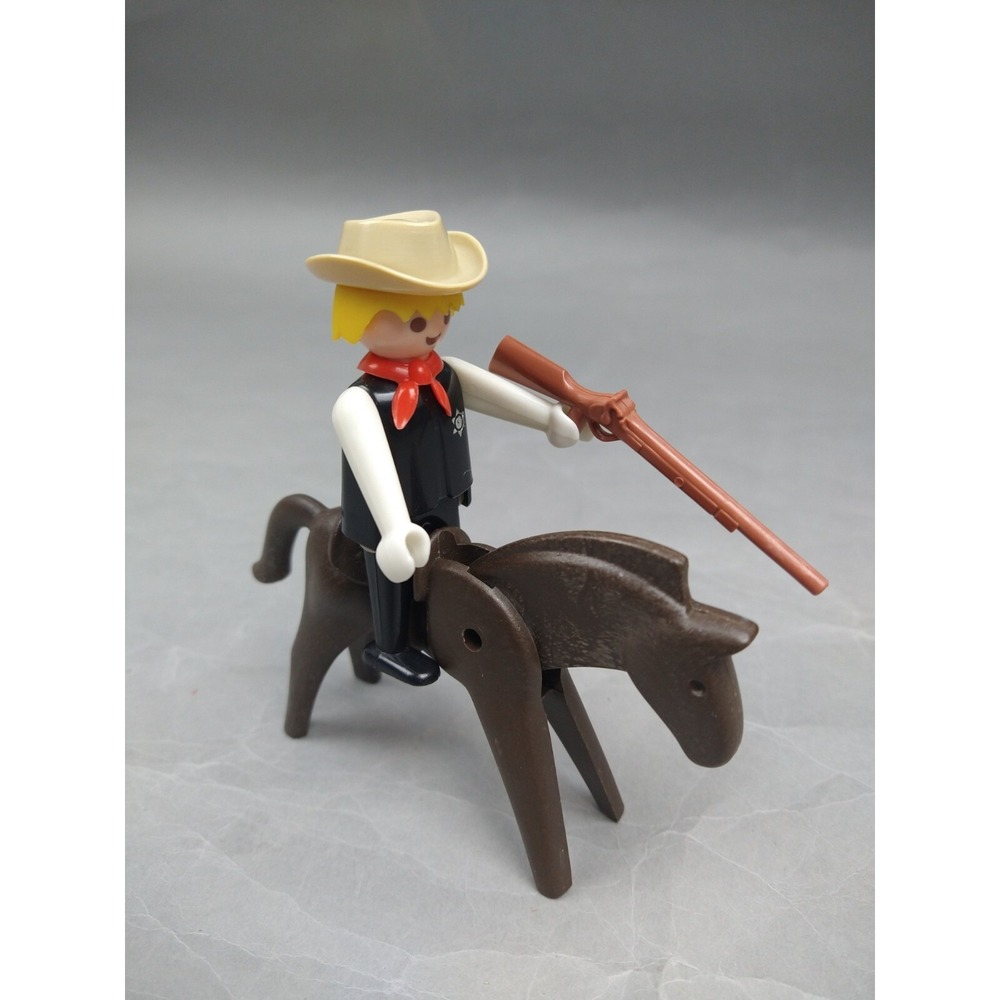 Playmobil Geobra Sheriff with Horse 1974 Scarf Rifle Gun Cowboy Vintage